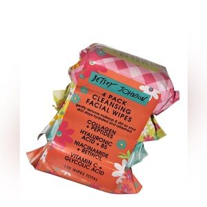 Betsey Johnson Floral Facial Wipes